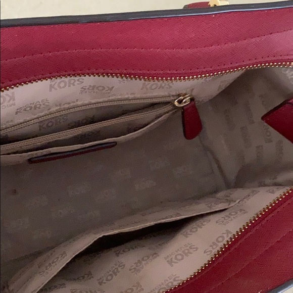 Michael Kors “Tina” satchel in Brown and Cherry - Picture 3 of 3